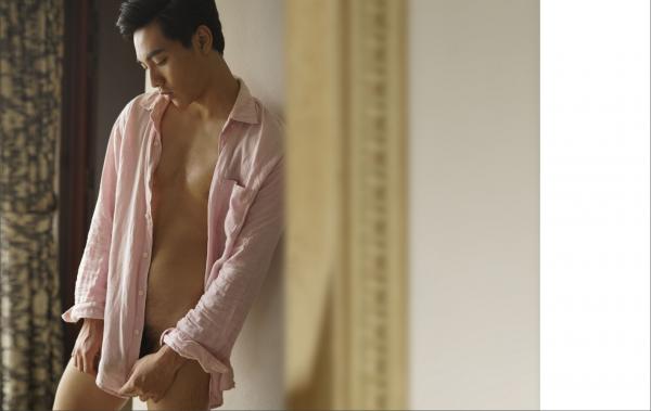 AROUSE--Vol.03---Do-you-mind-if-I-steal-a-kiss